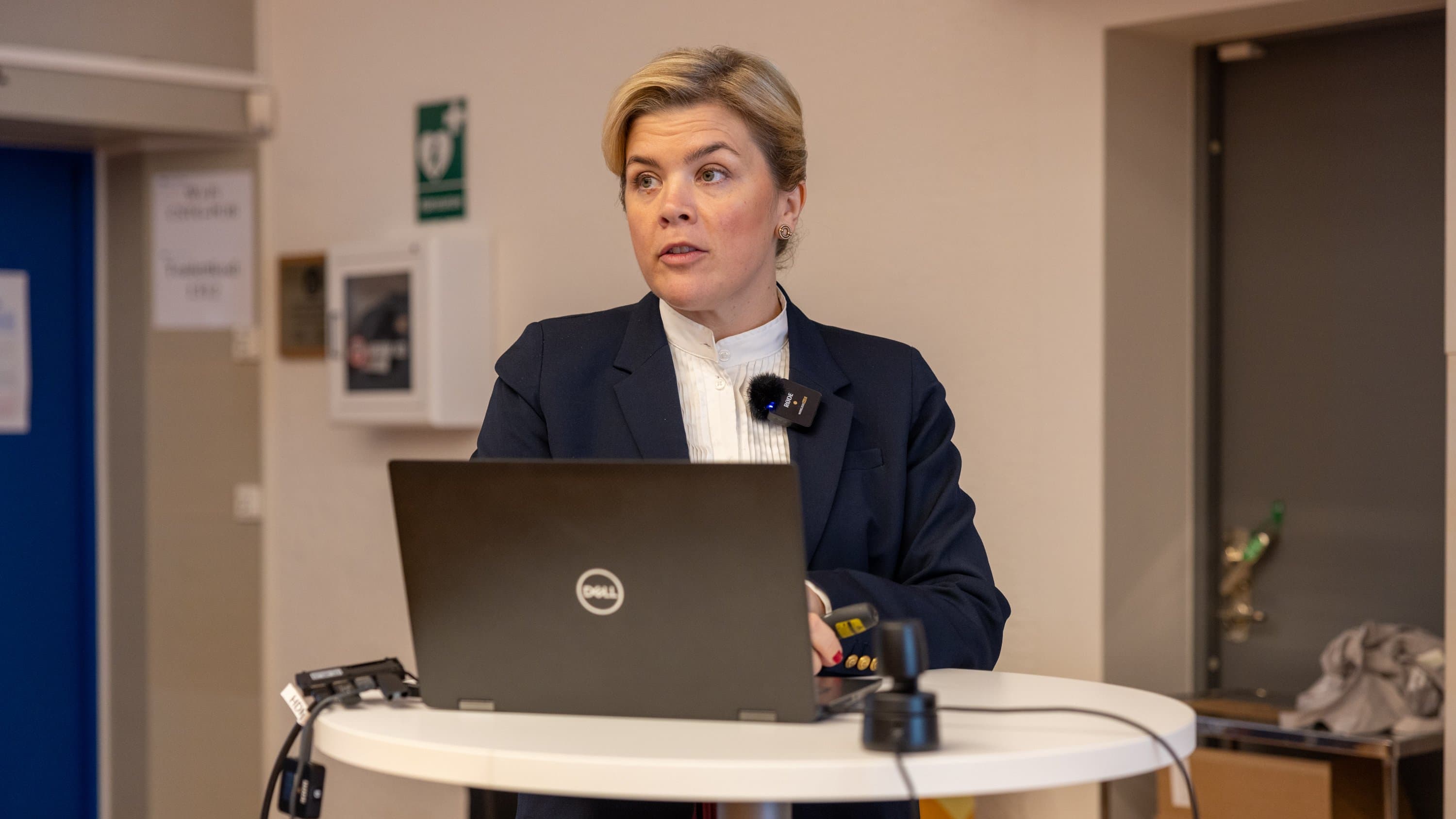 Ebba Swedenhammar Ebba Swedenhammar disputerade i hörsalen på sjukhuset.